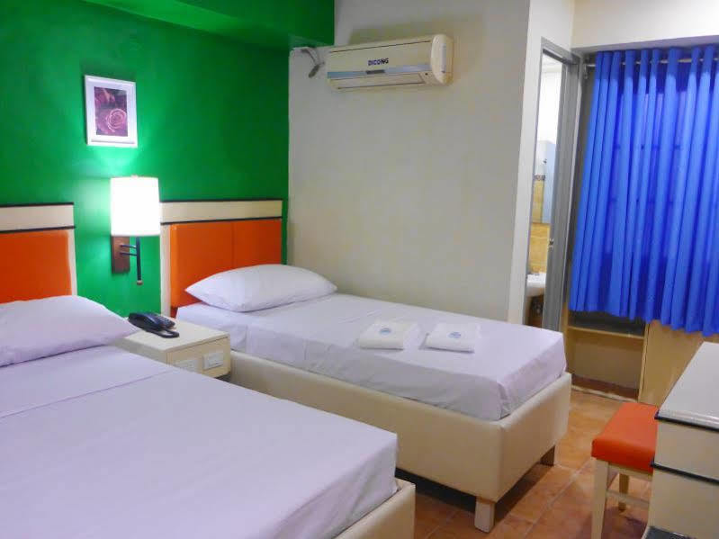 Usda Dormitory Hotel Cebu Eksteriør billede