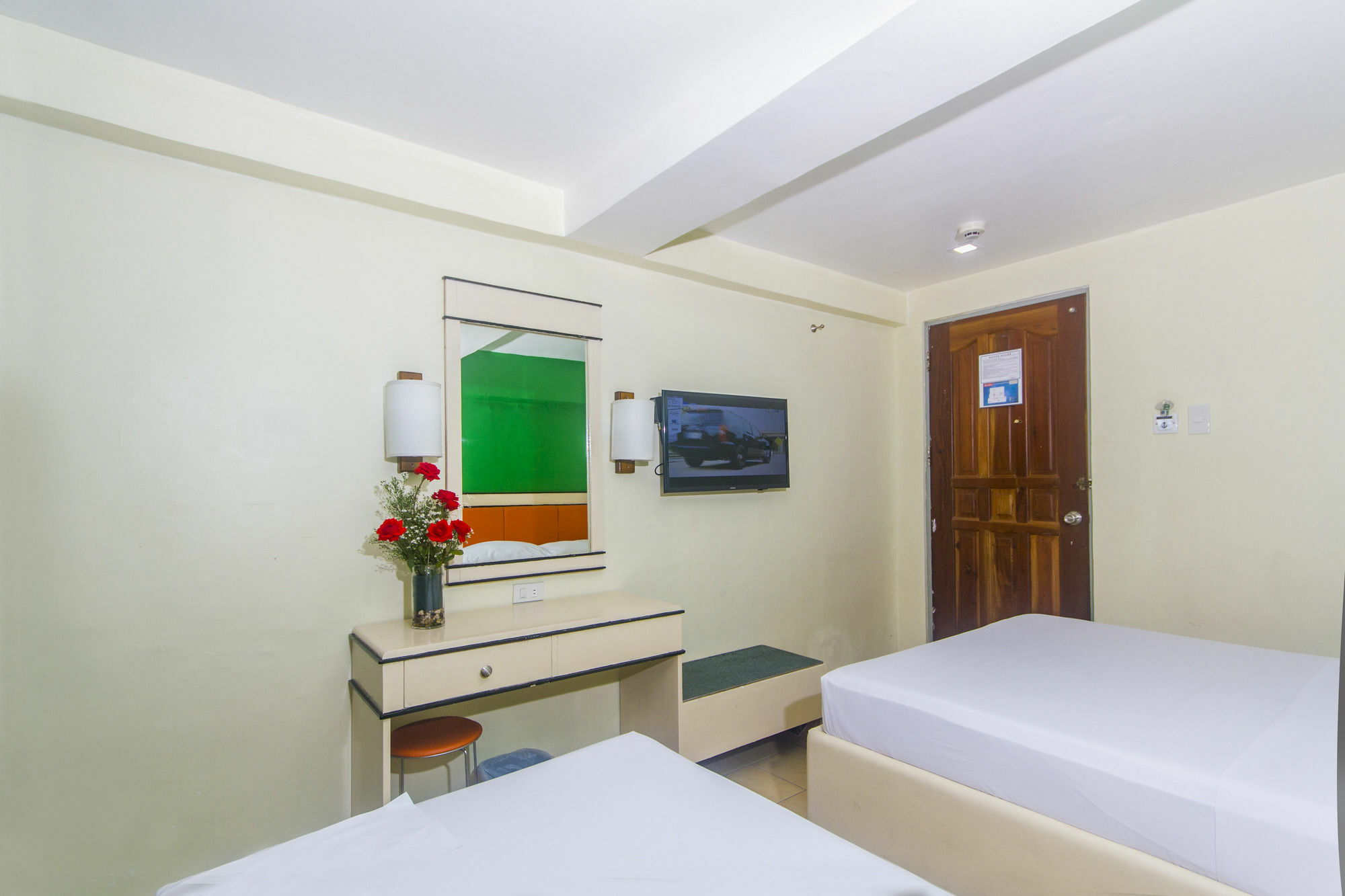 Usda Dormitory Hotel Cebu Eksteriør billede